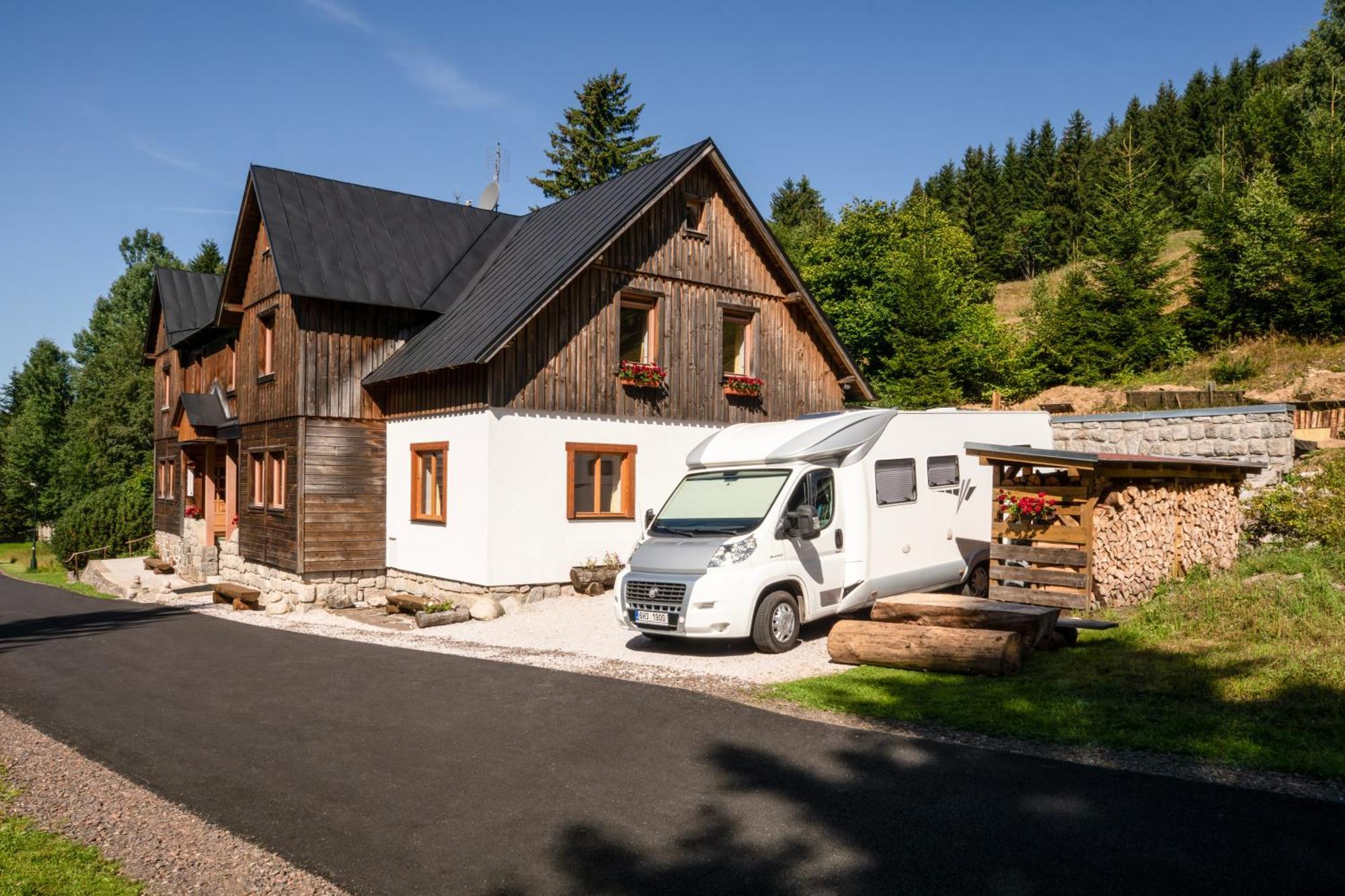 Pension Erban Špindlerŭv Mlýn Exterior foto